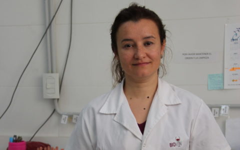Paola L. Falconi Lic. en Bromatología - Presidente